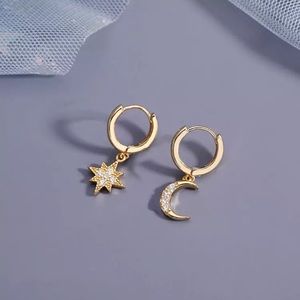 New 18K Moon & Star Gold Vermeil Sterling Silver 925 Earrings set